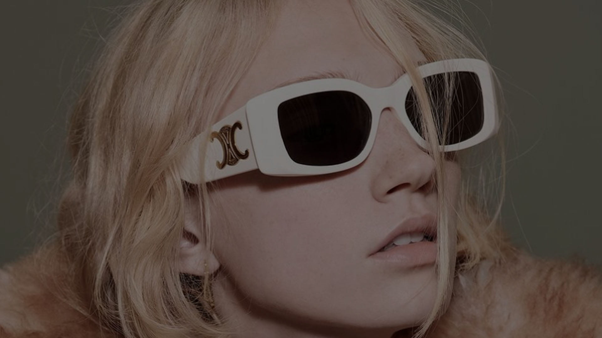 Preveri novo kolekcijo sončnih očal priznanih znamk